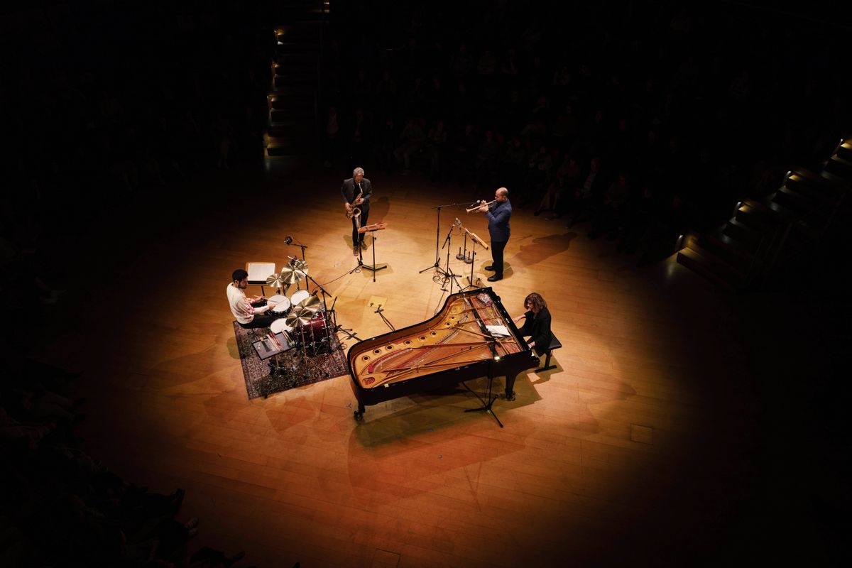 Amir ElSaffar, Tomas Fujiwara, Ole Mathisen, Tania Giannouli