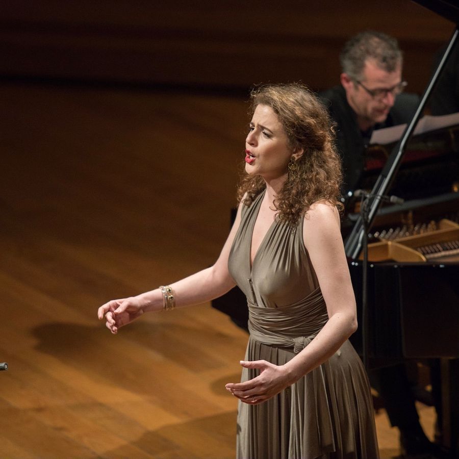 Eva Zaïcik 