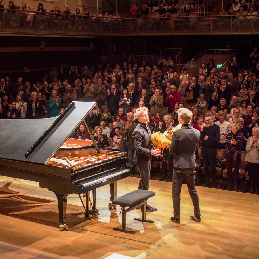 Lucas & Arthur Jussen (Flagey Piano Days) | Flagey, Studio 4, architect Joseph Diongre & Philippe SAMYN and PARTNERS, architects & engineers