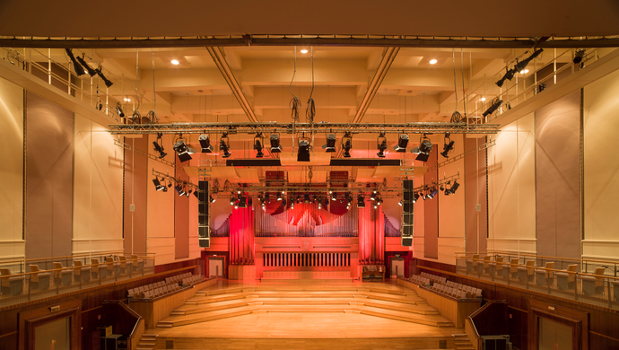 Flagey, Studio 4, architect Joseph Diongre & Philippe SAMYN and PARTNERS, architects & engineers
