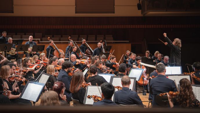 Brussels Philharmonic, Kazushi Ono