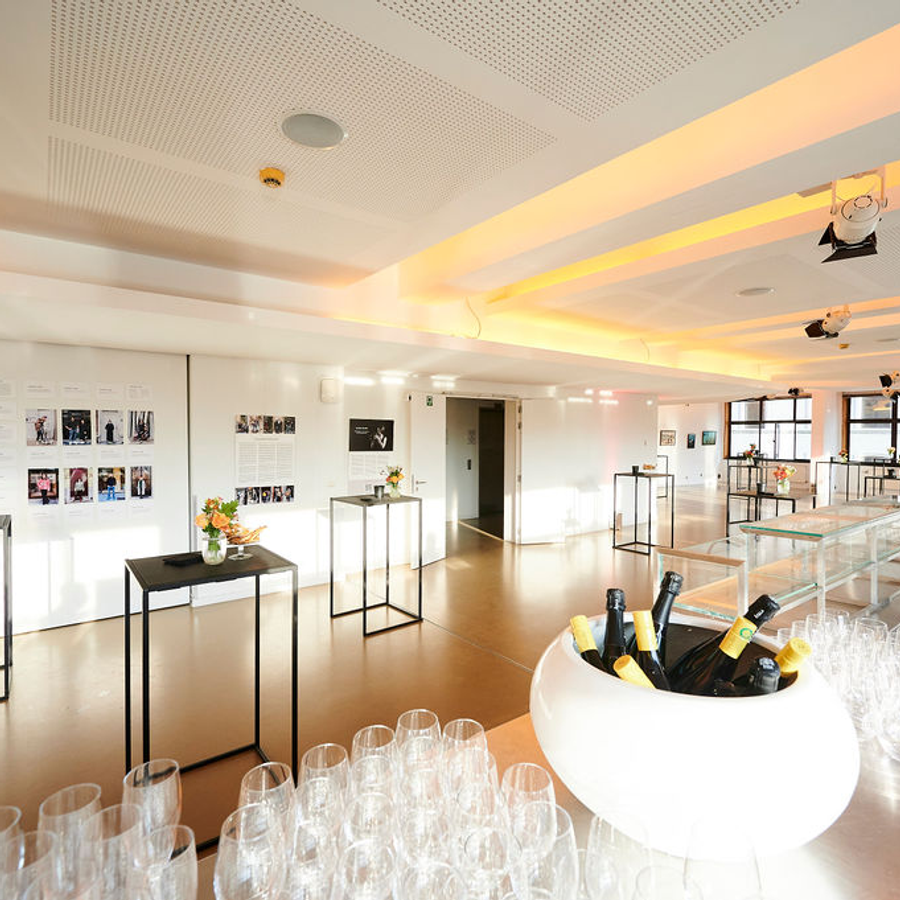Foyer 1