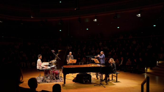 Amir ElSaffar, Tomas Fujiwara, Ole Mathisen, Tania Giannouli