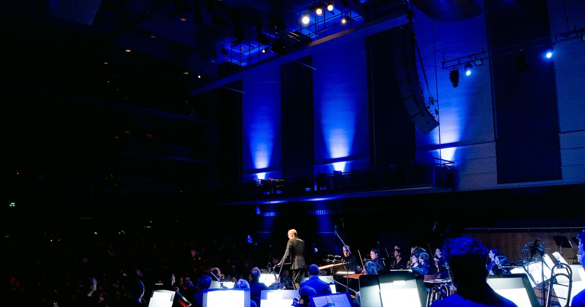 Brussels Philharmonic: Øyvind Torvund, Symphony for Kunstnernes Hus — Can you listen to a building?