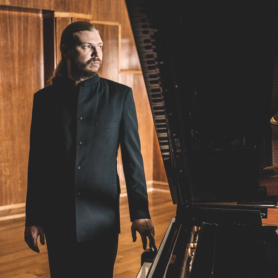 Denis Kozhukhin